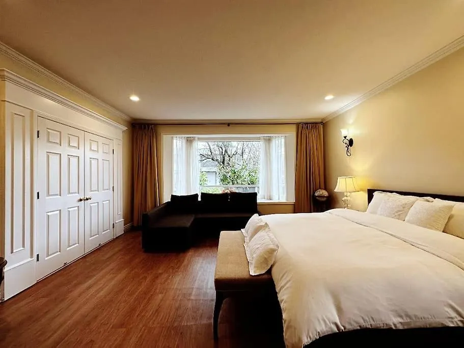 Villa Super Cosy 8Bed & 6Bath In Vancouver Heart Near To Airport Canada